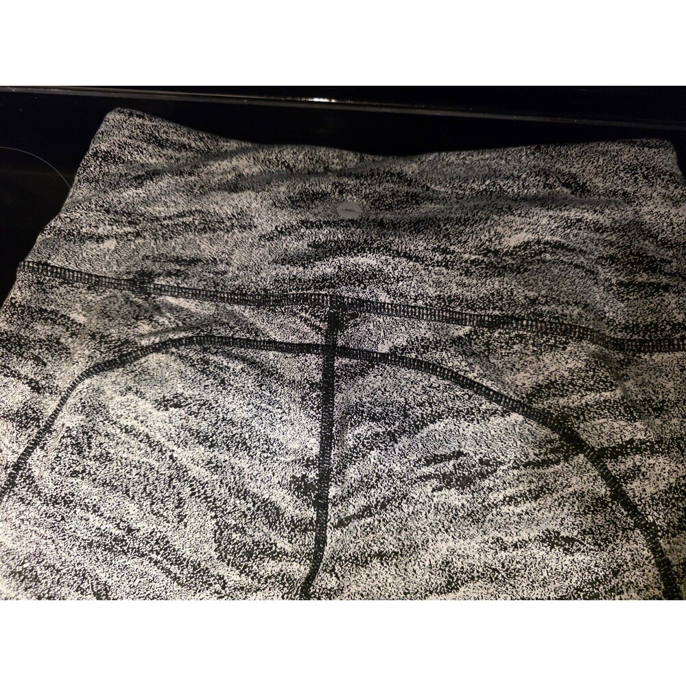 Women's athletic leggings - Picture 6 of 9